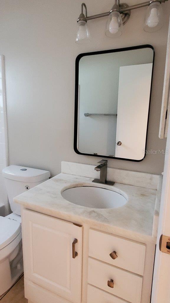 ARBOR RIDGE WEST - Residential Lease