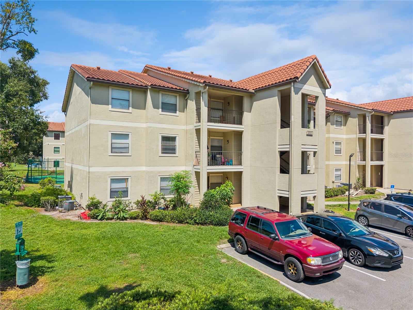 3012 PARKWAY BOULEVARD 203