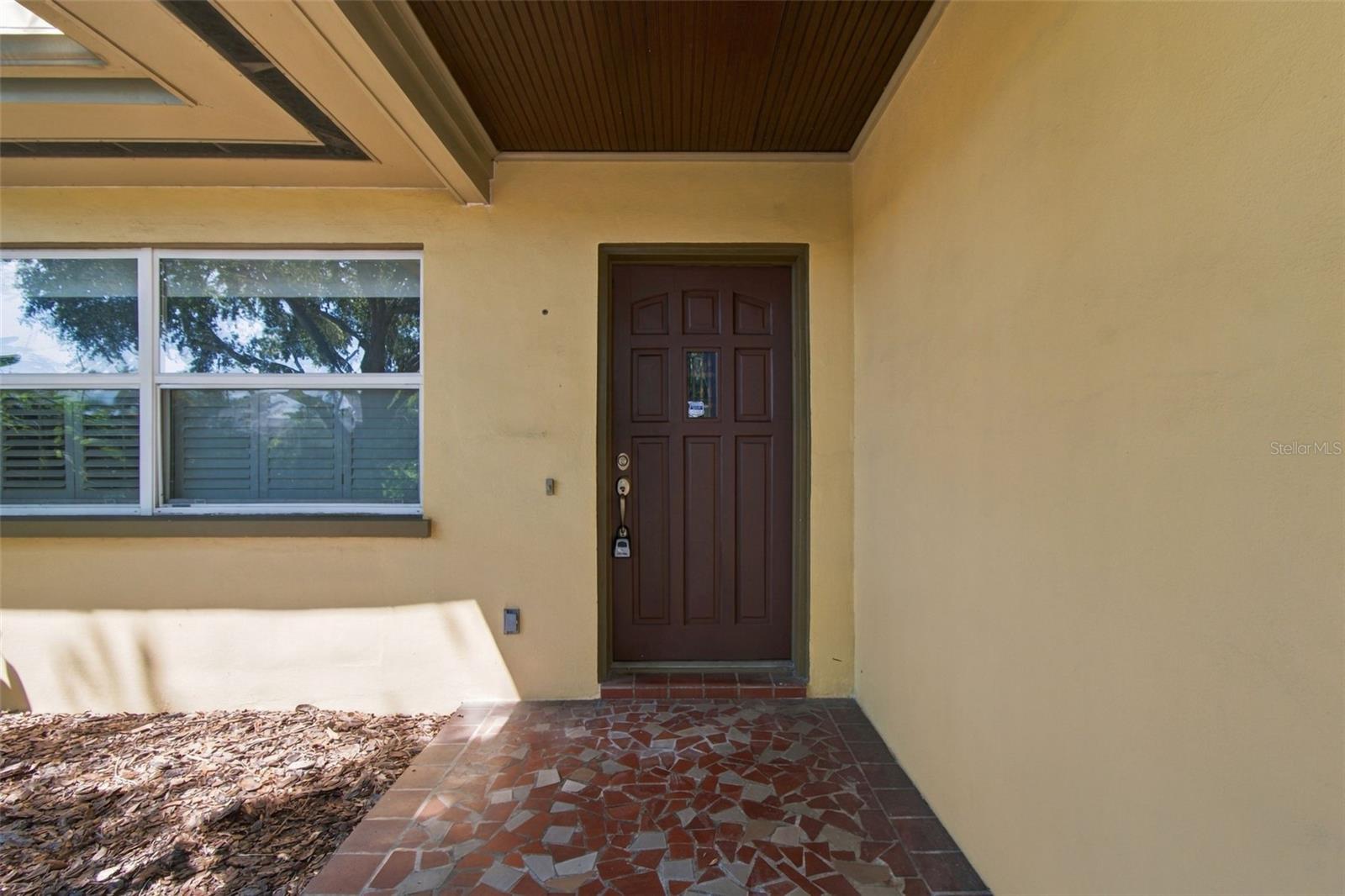 1612 SAN CHARLES DRIVE