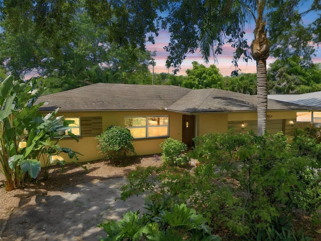 Photo of 1612 San Charles Drive, Dunedin, FL 34698 (MLS # TB8546705)