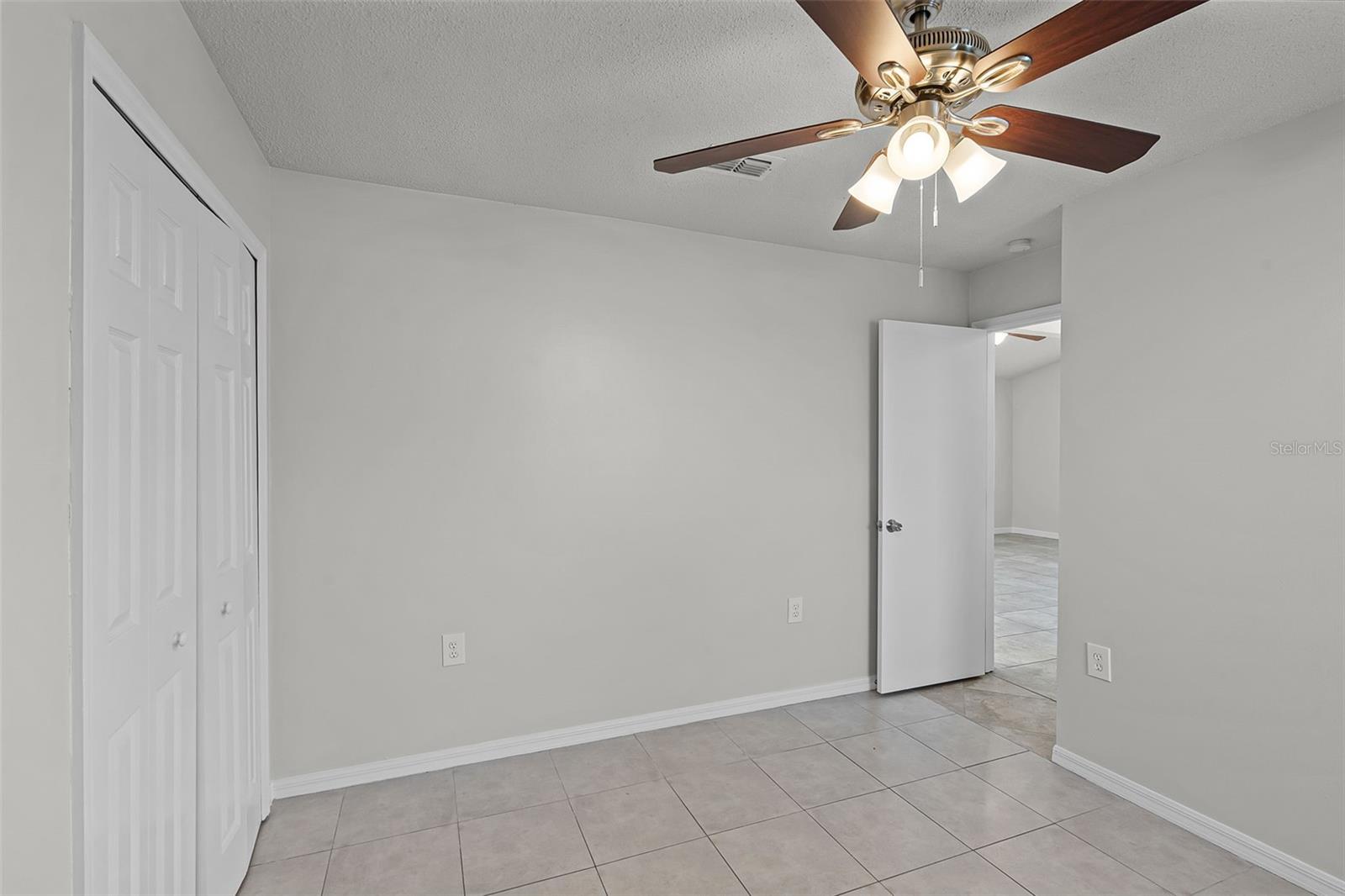 TWIN RIVERS MODEL HOME AREA - Residential