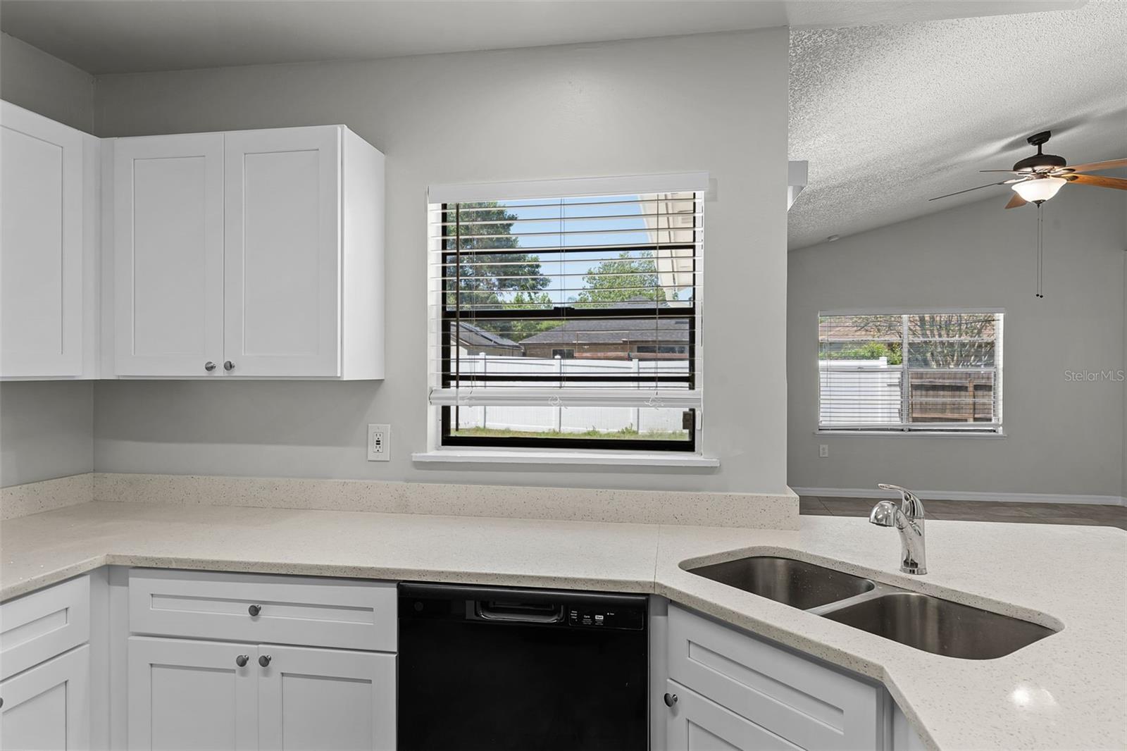 TWIN RIVERS MODEL HOME AREA - Residential