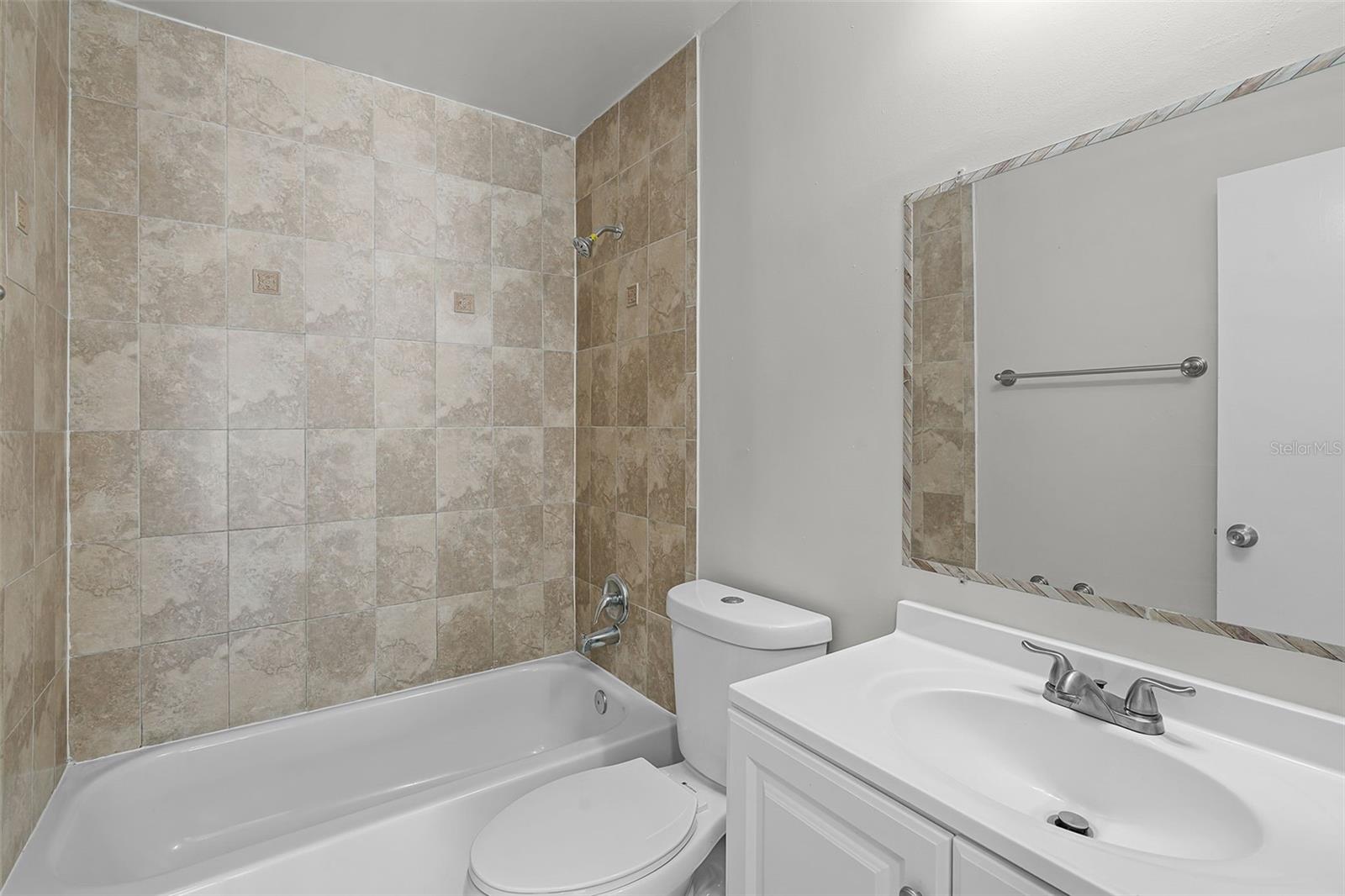 TWIN RIVERS MODEL HOME AREA - Residential