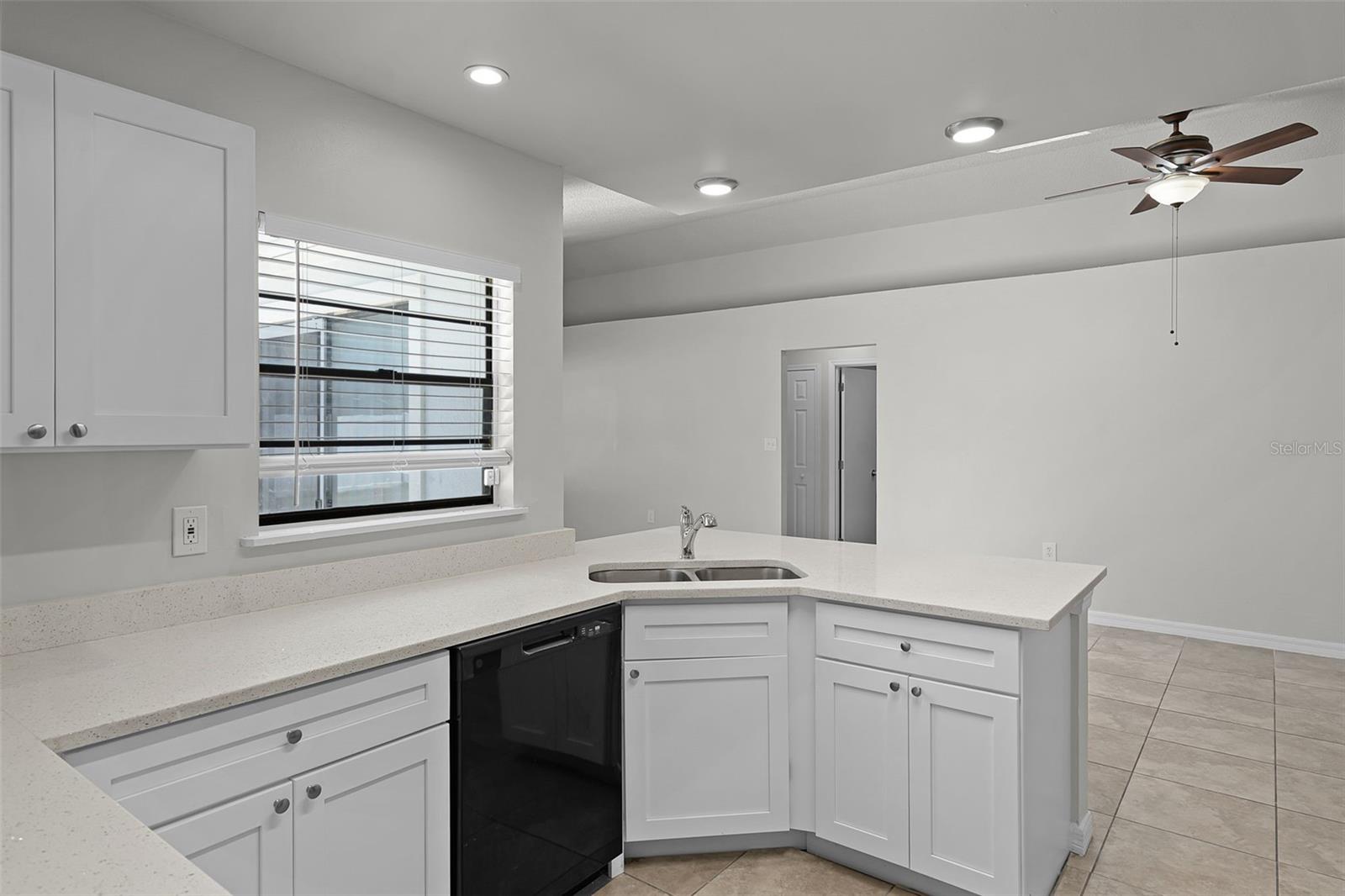 TWIN RIVERS MODEL HOME AREA - Residential