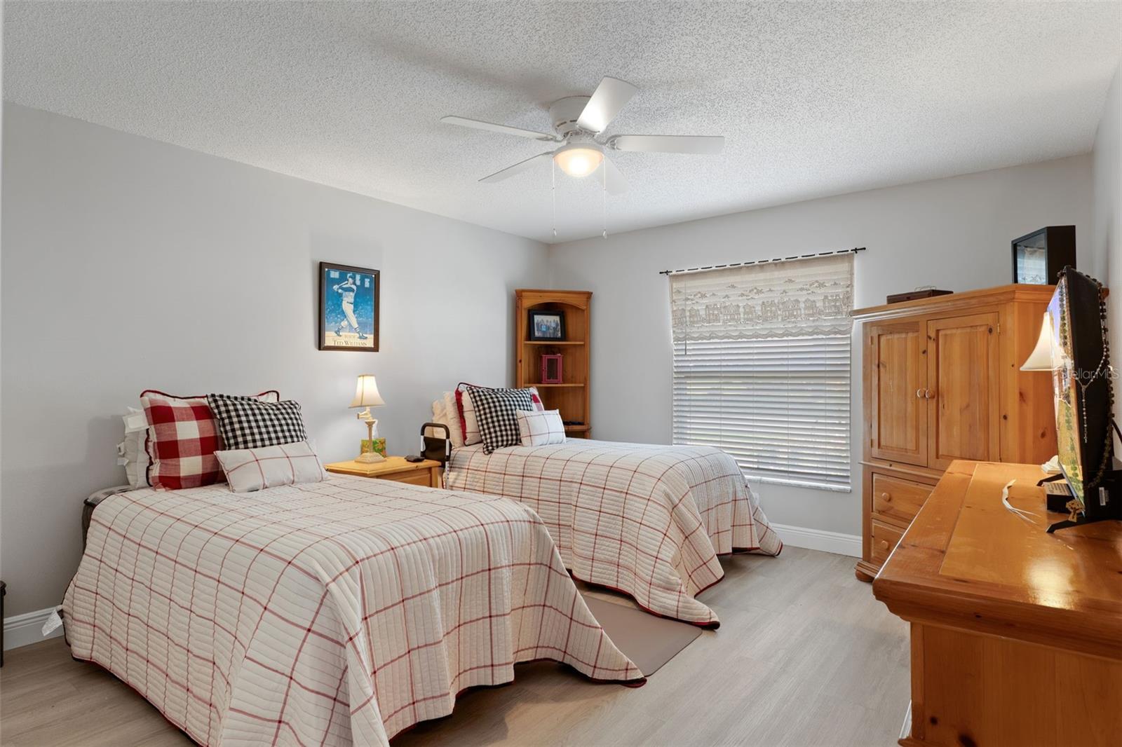 TIMBER PINES - Residential