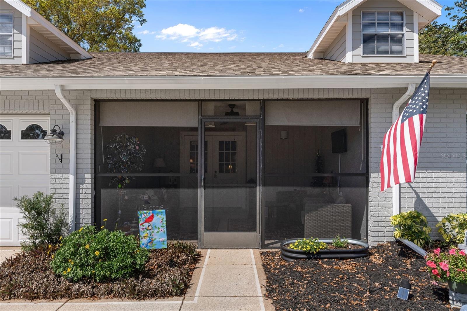 2323 WESTCHESTER BOULEVARD