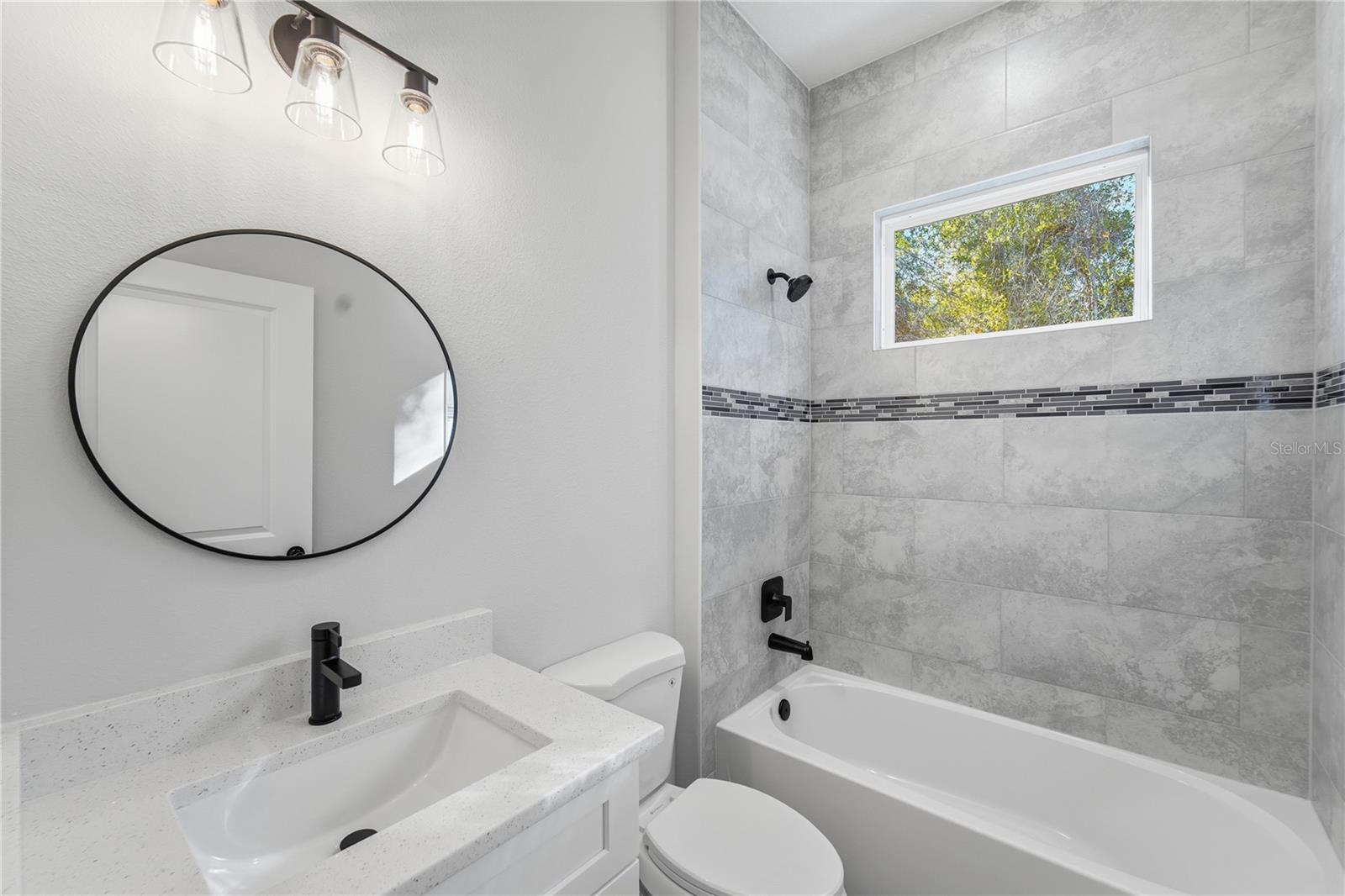 MARION OAKS UN #1 - Residential Lease