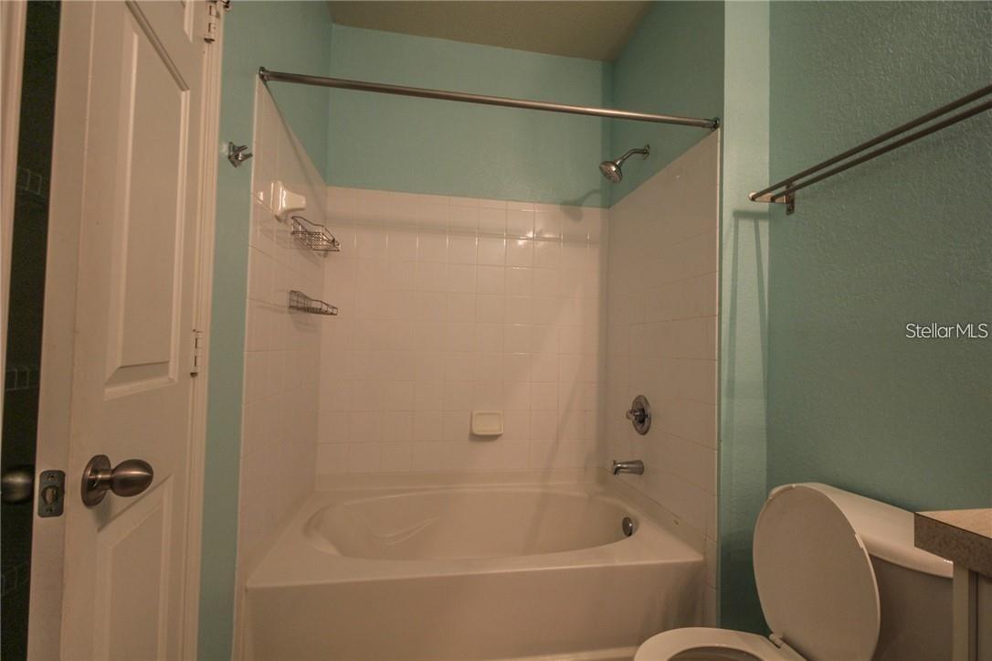 RESIDENCE AT RENAISSANCE - Residential Lease