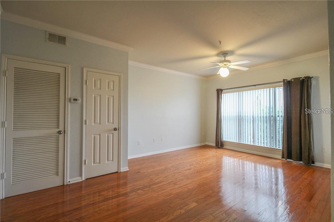 RESIDENCE AT RENAISSANCE - Residential Lease