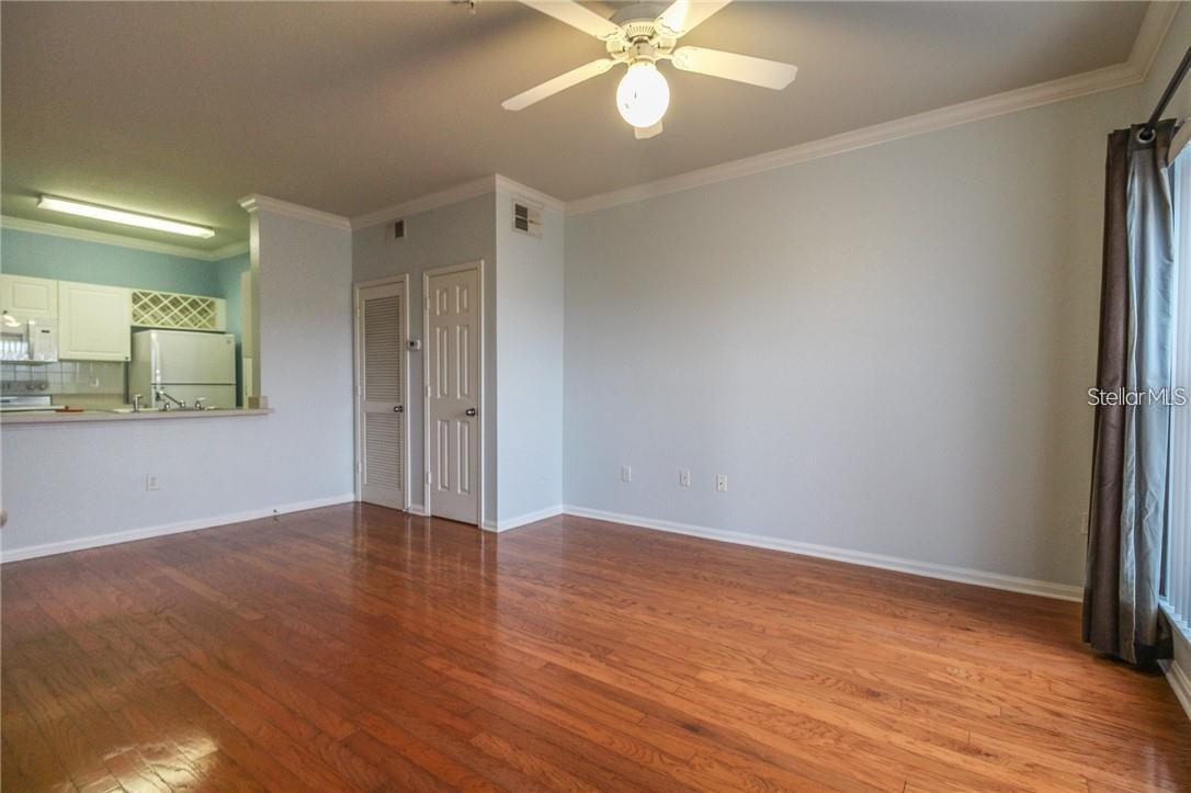 RESIDENCE AT RENAISSANCE - Residential Lease