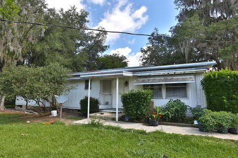 Tiny photo for 13450 NW Gainesville Road, Reddick, FL 32686 (MLS # OM661446)
