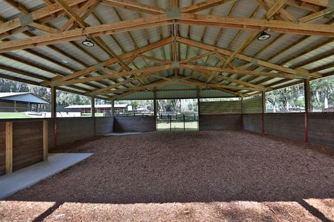 Tiny photo for 13450 NW Gainesville Road, Reddick, FL 32686 (MLS # OM661446)