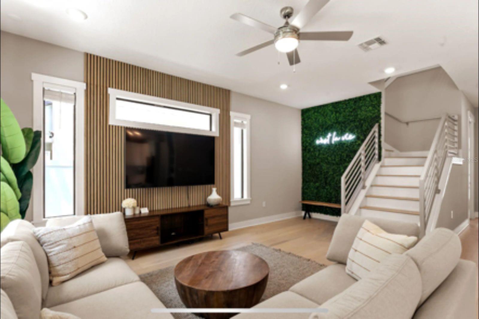 COLLINS ADD EXT BLK - Residential Lease