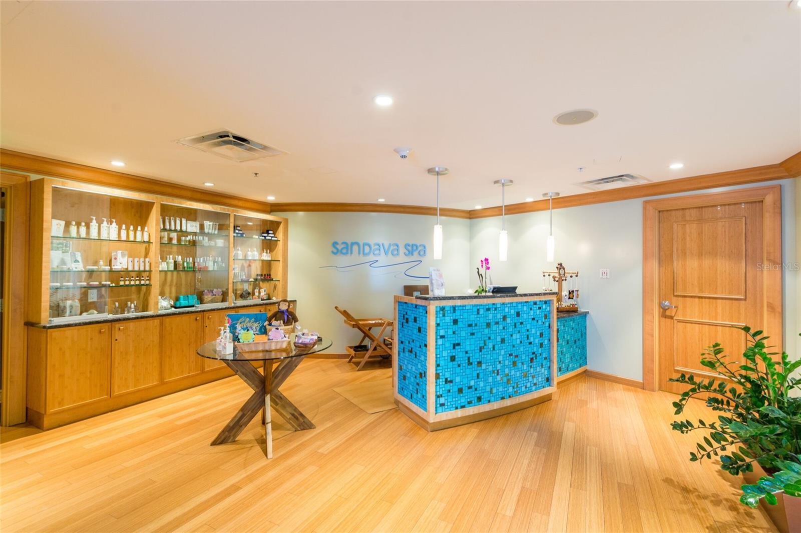 AQUALEA RESIDENCES CONDO - Residential