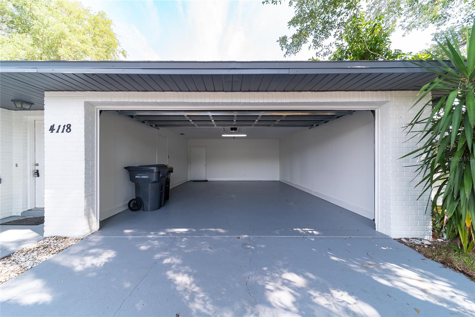 JUNIPER SUB - Residential Lease