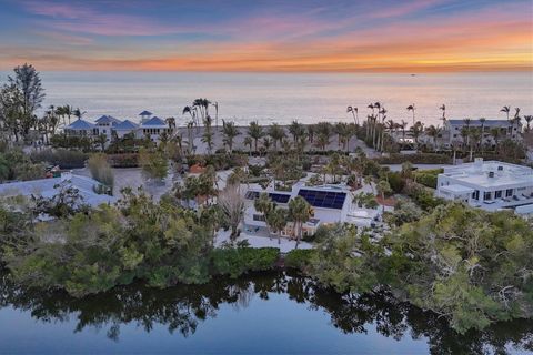 A home in SARASOTA