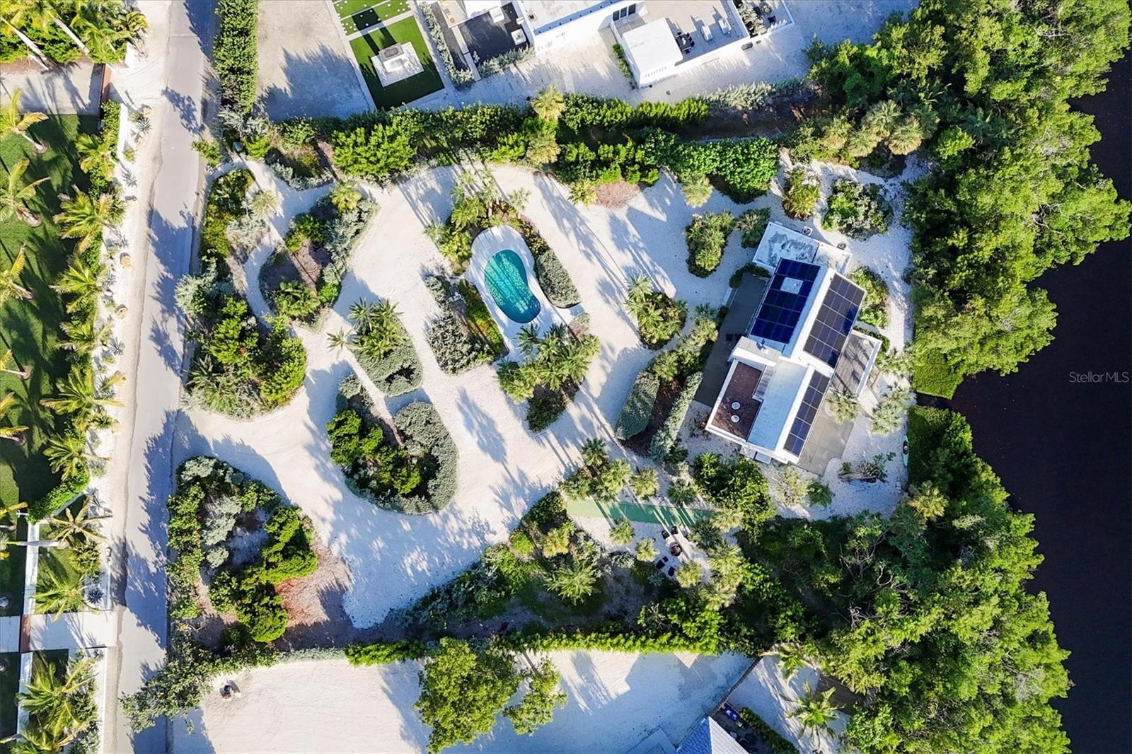 SANDERLING CLUB - Residential