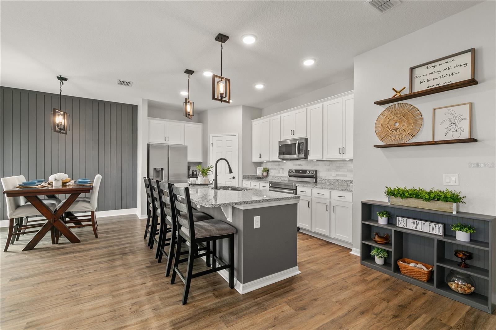 SORRENTO PINES PHASE II - Residential