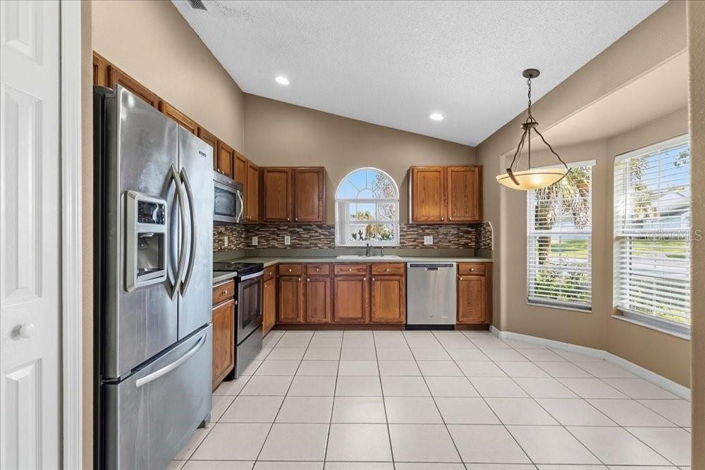 INDIAN CREEK PH 6 - Residential Lease