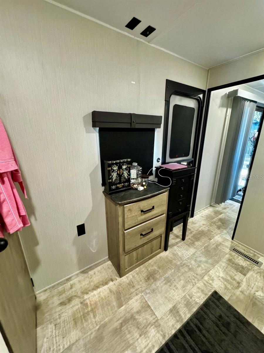 SALT SPRINGS RESORT CONDOMINUM - Land