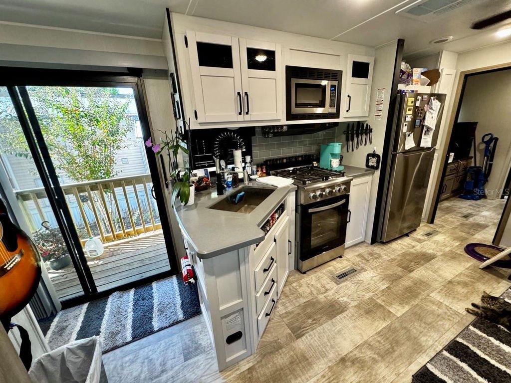 Photo of 14423 NE 252nd Court Road, Salt Springs, FL 32134 (MLS # OM712199)
