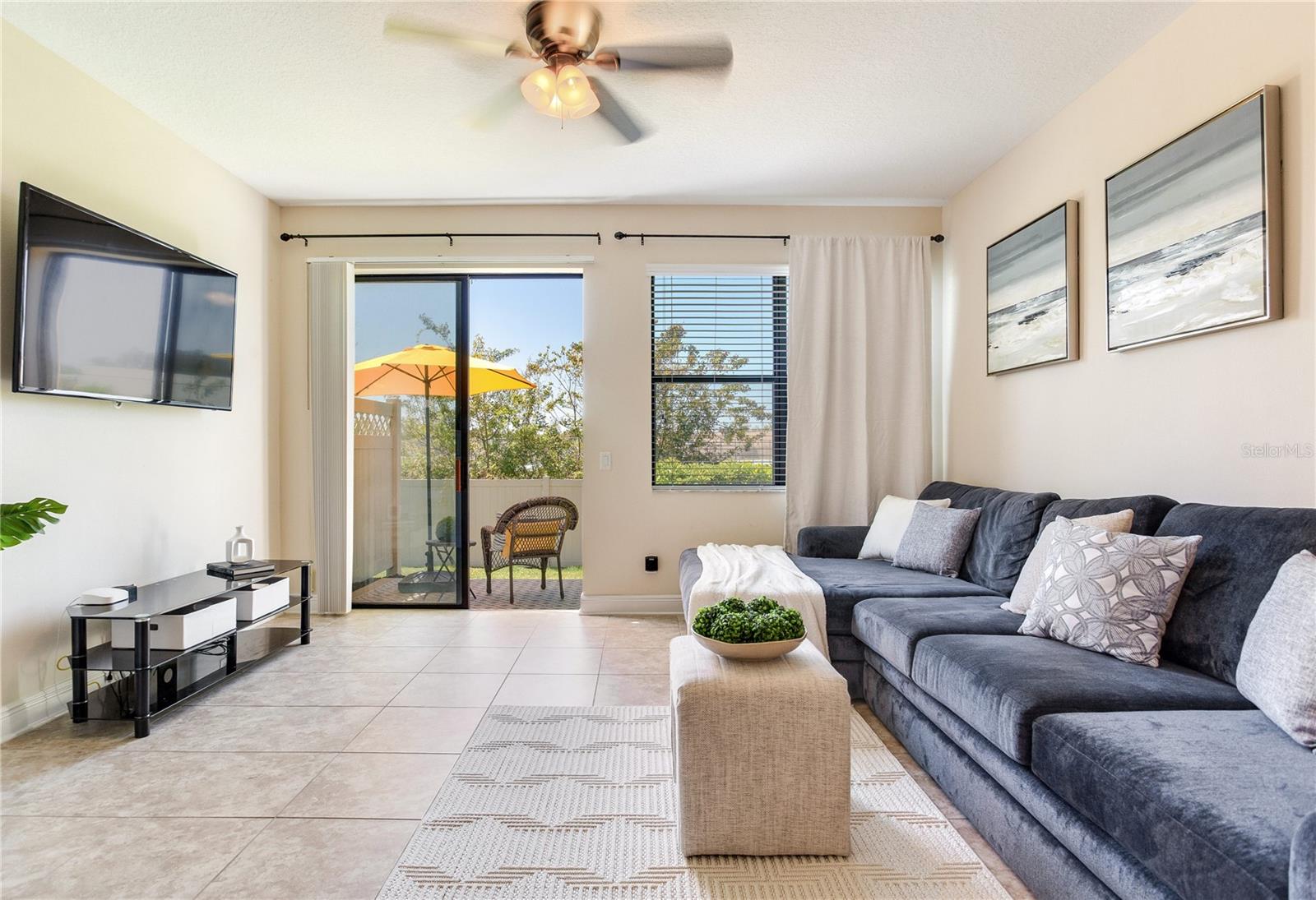 WEST LAKE TWNHMS PH 1 - Residential