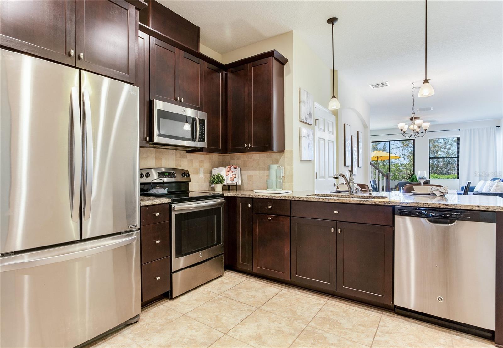 WEST LAKE TWNHMS PH 1 - Residential