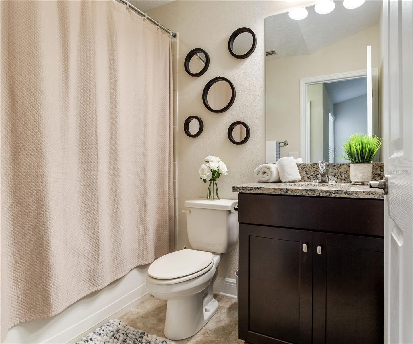 WEST LAKE TWNHMS PH 1 - Residential