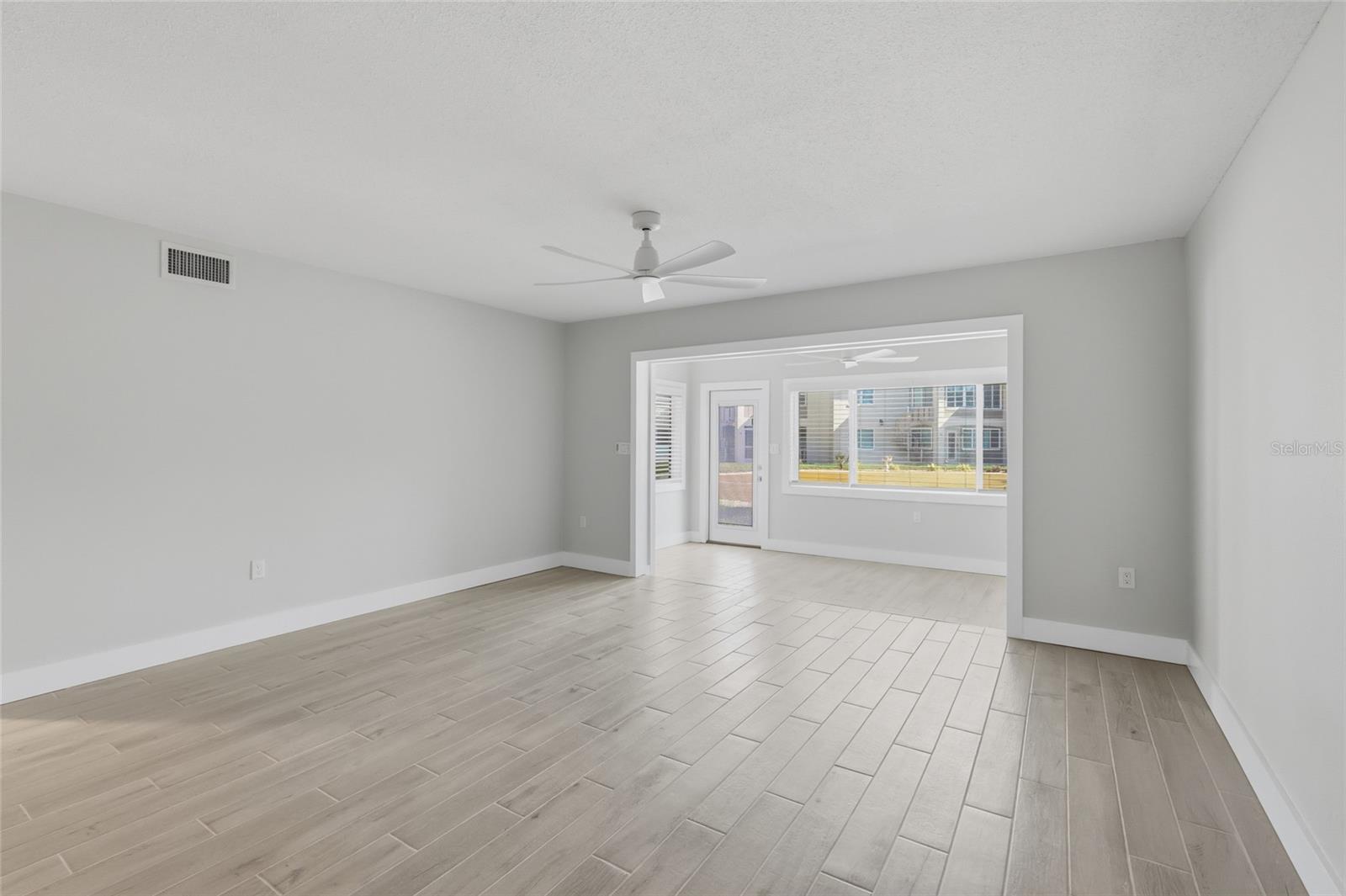 SHELL POINT - Residential