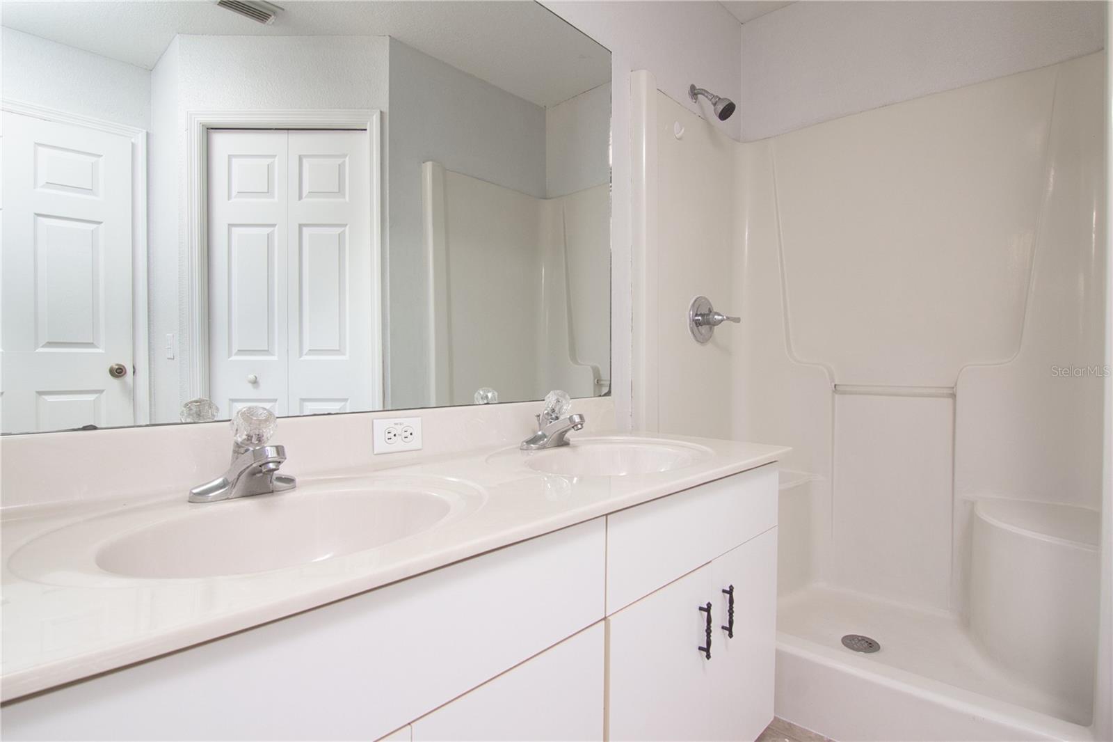 LAKE MARION GOLF RESORT PH 02 - Residential Lease