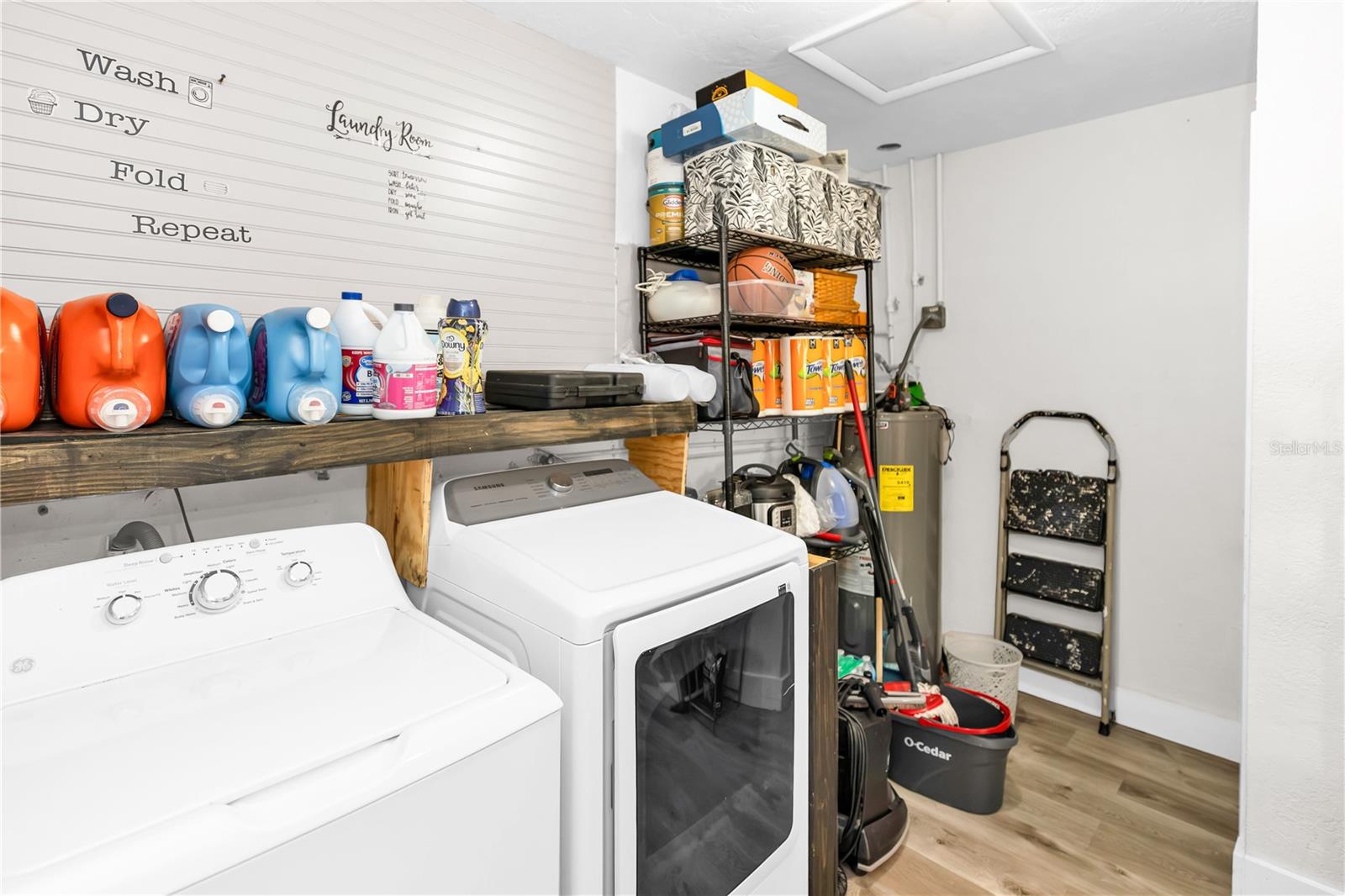 DELTONA LAKES UNIT 25 - Residential