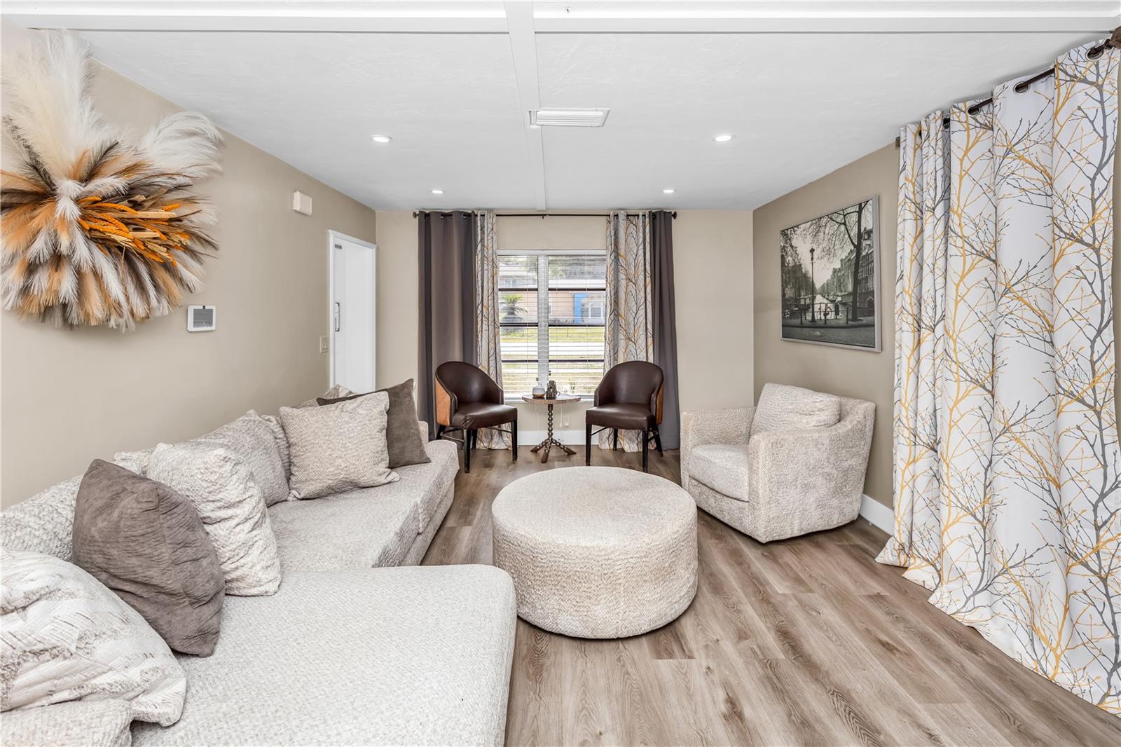 DELTONA LAKES UNIT 25 - Residential