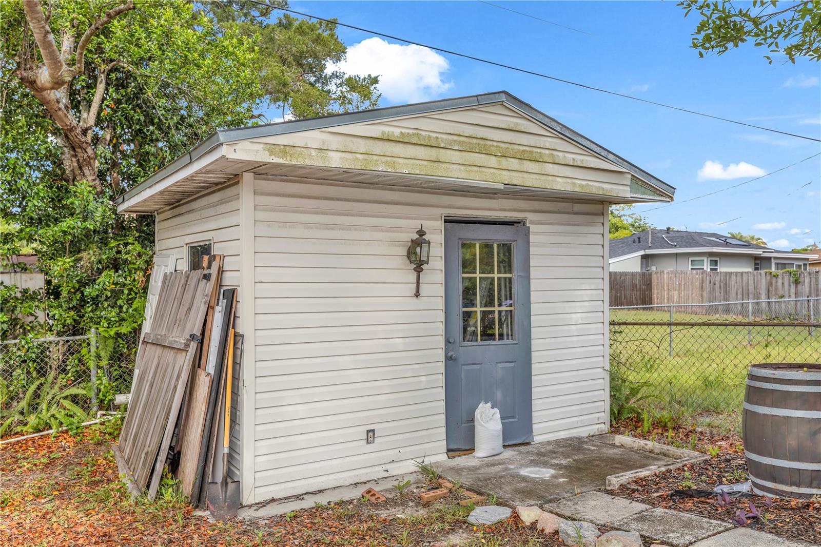 DELTONA LAKES UNIT 25 - Residential
