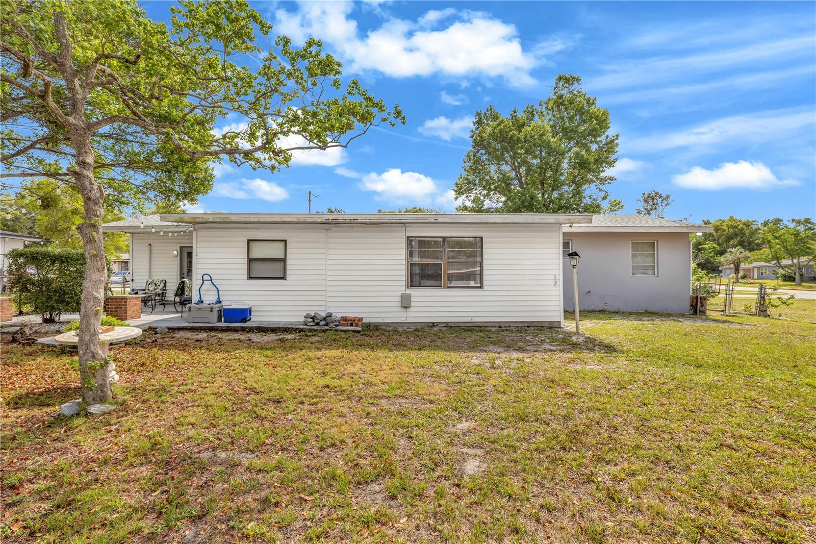 DELTONA LAKES UNIT 25 - Residential