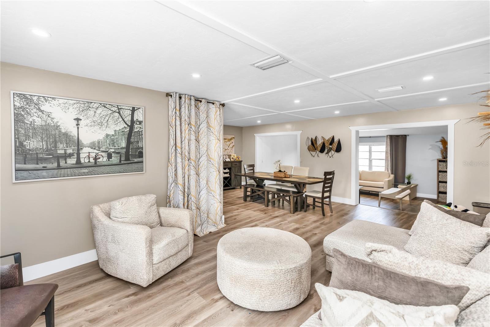 DELTONA LAKES UNIT 25 - Residential