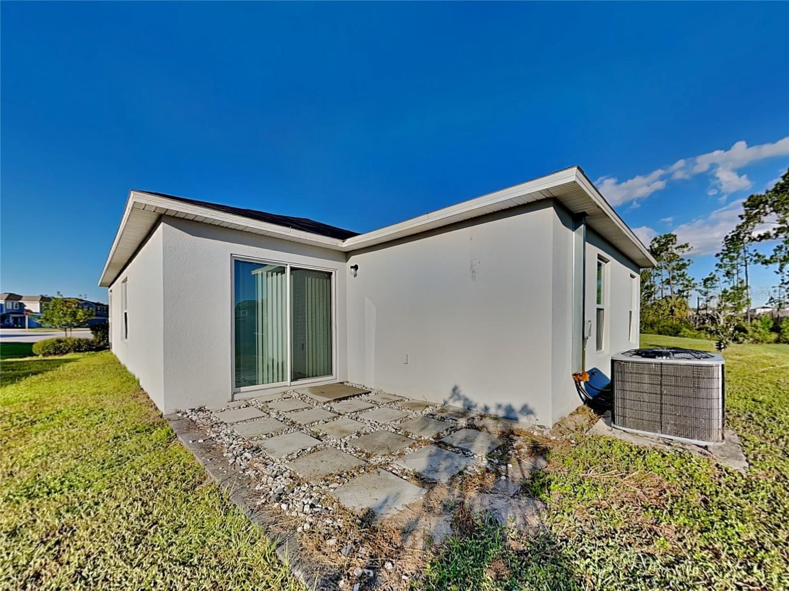 PRESERVATION POINTE PH 1 - Residential Lease