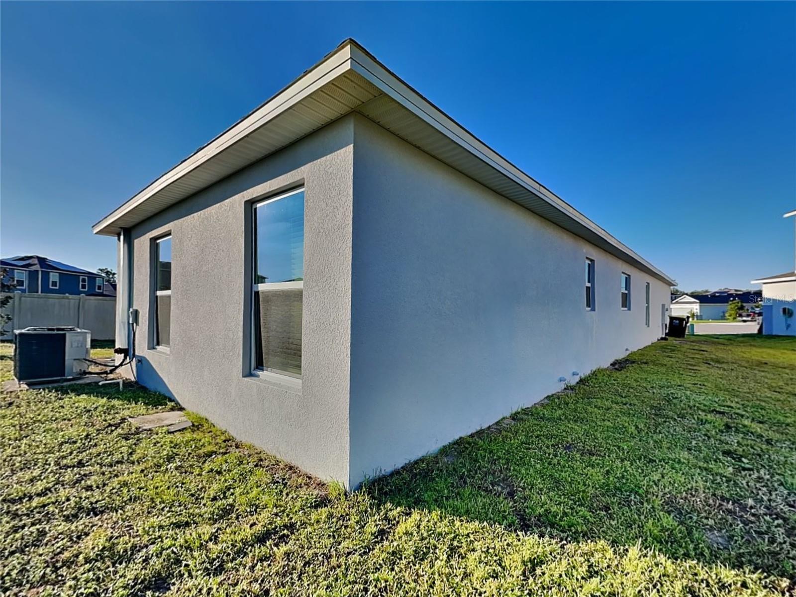 PRESERVATION POINTE PH 1 - Residential Lease