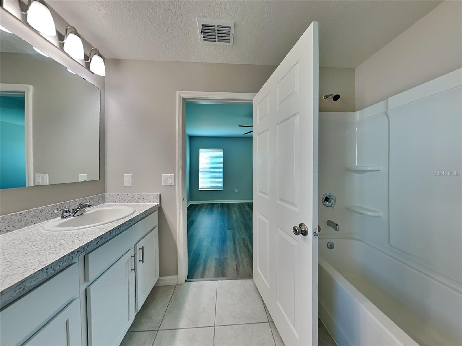 PRESERVATION POINTE PH 1 - Residential Lease