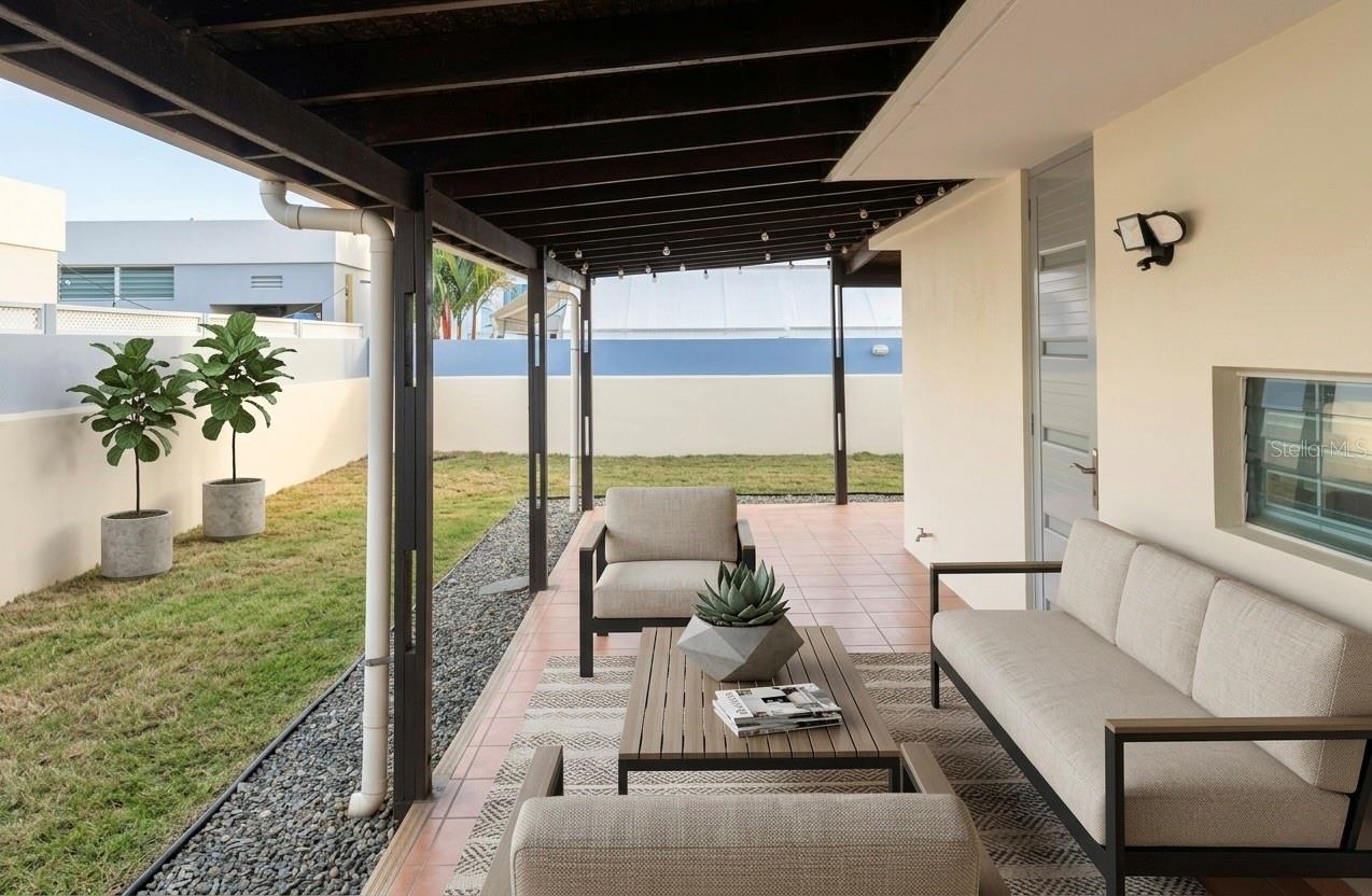 URB PASEO REAL - Residential