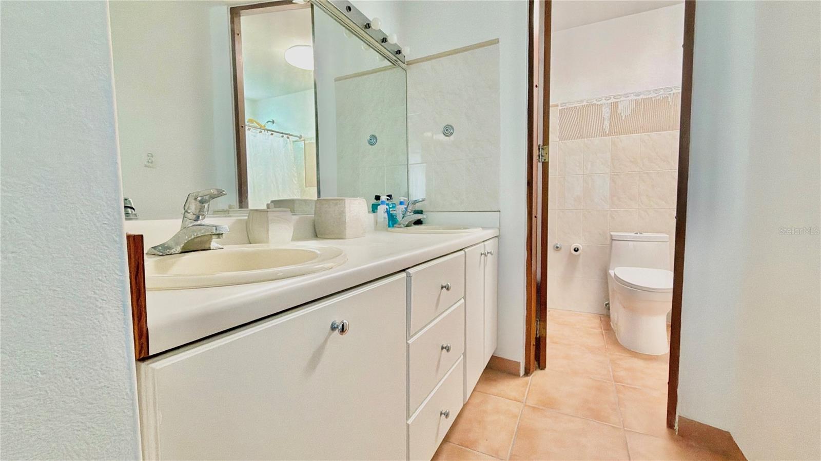 URB PASEO REAL - Residential