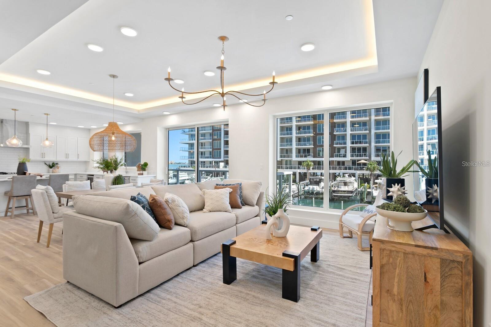 MARINA BAY MASTER CONDO - Residential