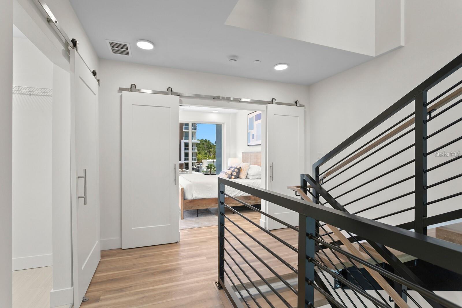 MARINA BAY MASTER CONDO - Residential