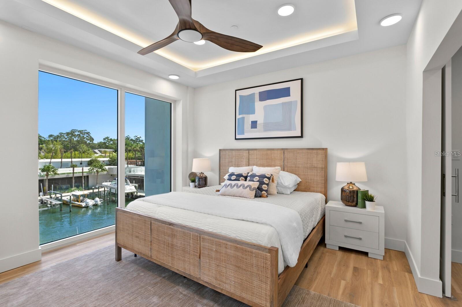 MARINA BAY MASTER CONDO - Residential