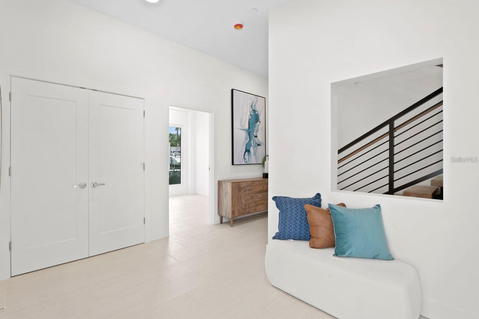 MARINA BAY MASTER CONDO - Residential