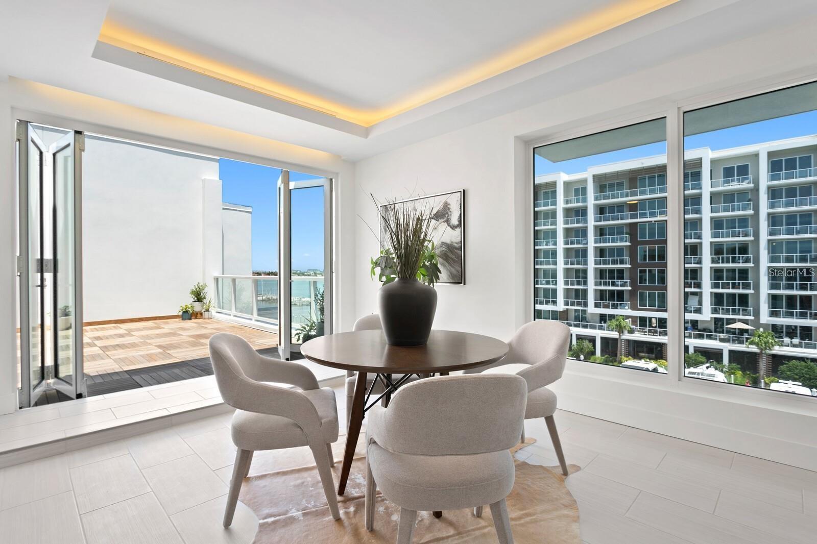 MARINA BAY MASTER CONDO - Residential