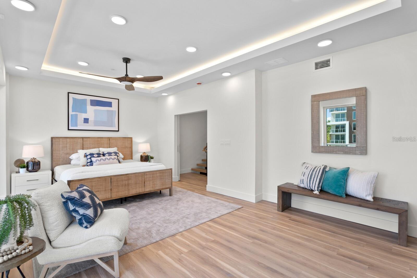 MARINA BAY MASTER CONDO - Residential