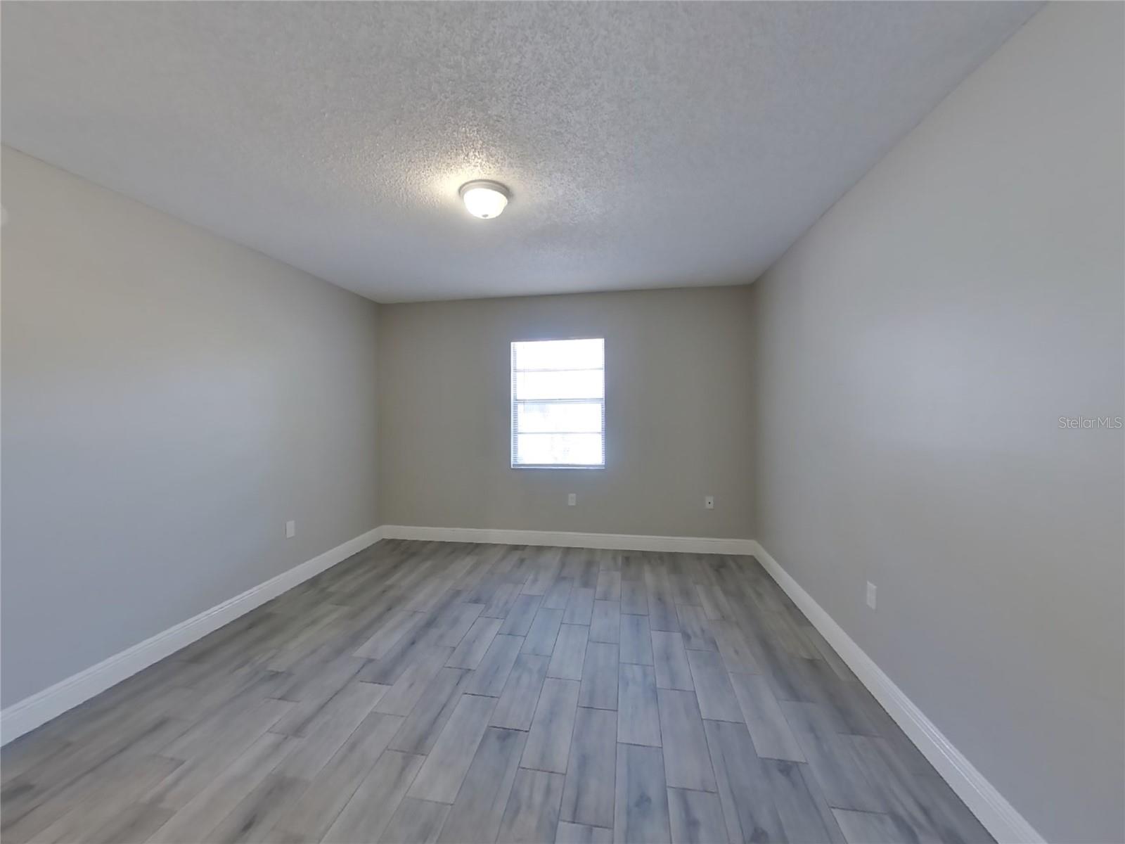 VALENCIA - Residential Lease