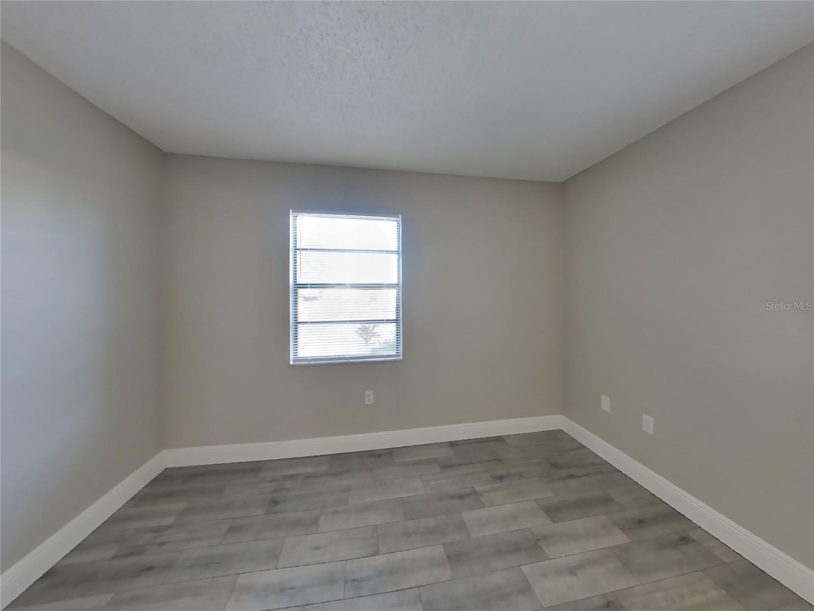 VALENCIA - Residential Lease