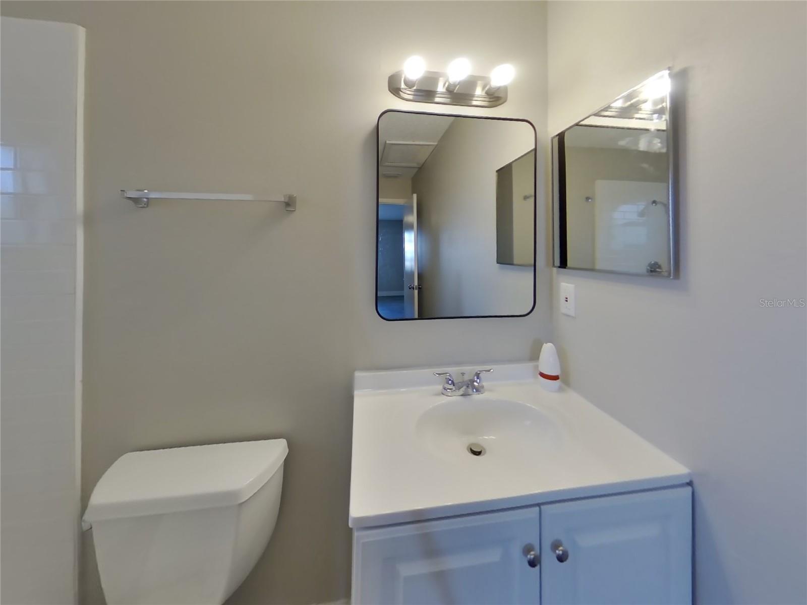 VALENCIA - Residential Lease