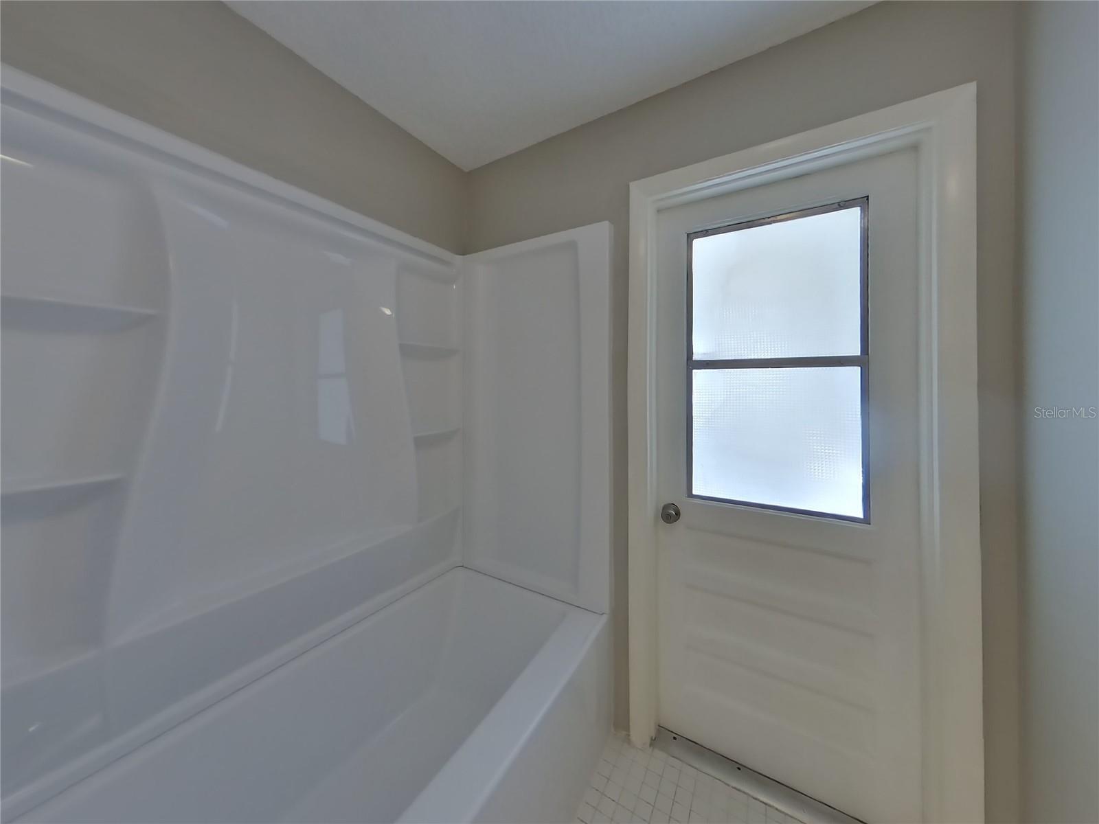 VALENCIA - Residential Lease